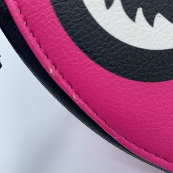 Betsey Johnson Eyes Face Heart Coin Purse Wristlet - Picture 8 of 9